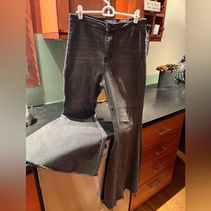 Free People Womens High Waisted bell bottom / wide leg Black Jeans